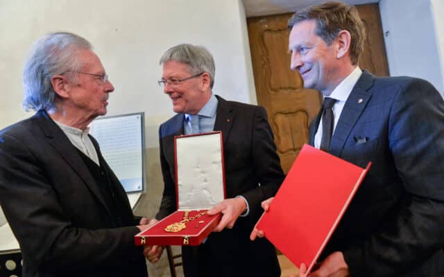 Landesauszeichnung