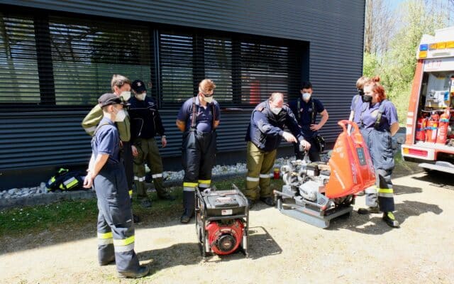 Neue Feu­er­wehr-Maschi­nis­ten in Kla­gen­furt