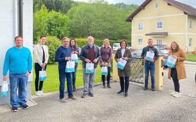 Früh­stücks­pa­ket für Senio­ren in und um Völ­ker­markt