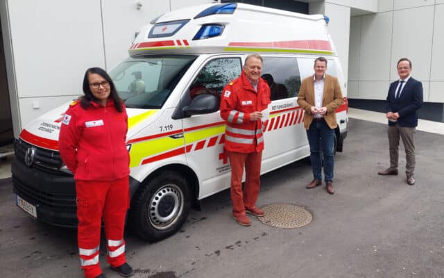 AMS & Rotes Kreuz