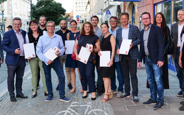 SPÖ Kärn­ten gra­tu­liert Aka­de­mie-Absol­ven­ten