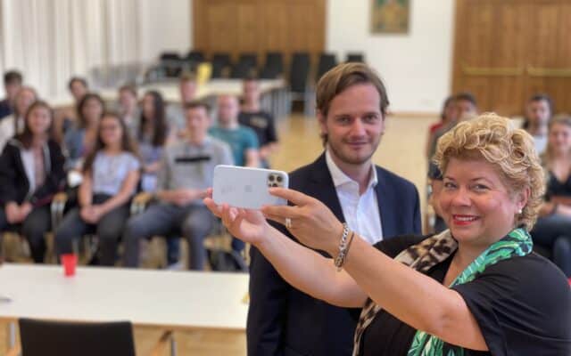 Prak­ti­kan­ten als Bot­schaf­ter der Stadt Vil­lach