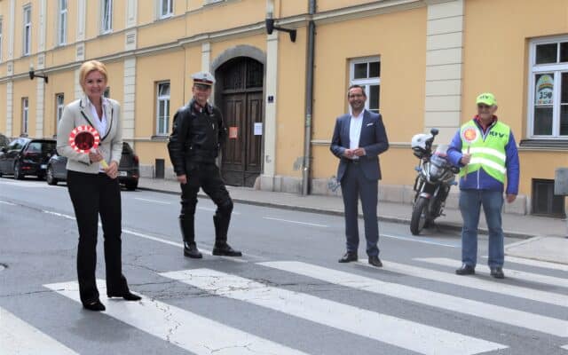 Die Stadt Kla­gen­furt sucht Schü­ler­lot­sen!
