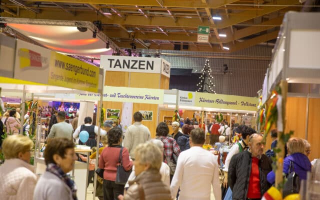 Frei­er Ein­tritt nach Imp­fung auf der Fami­li­en­mes­se