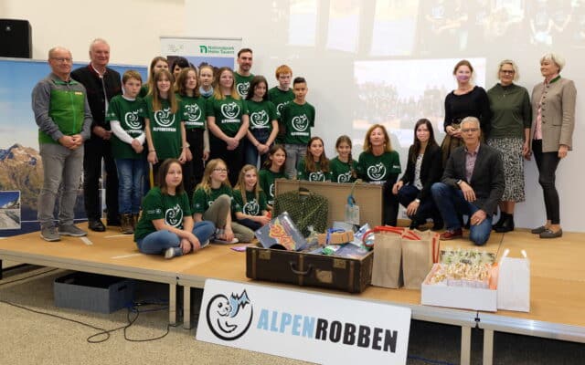 Start­schuss für das inter­na­tio­na­le Schul­pro­jekt „Alpen­rob­ben“