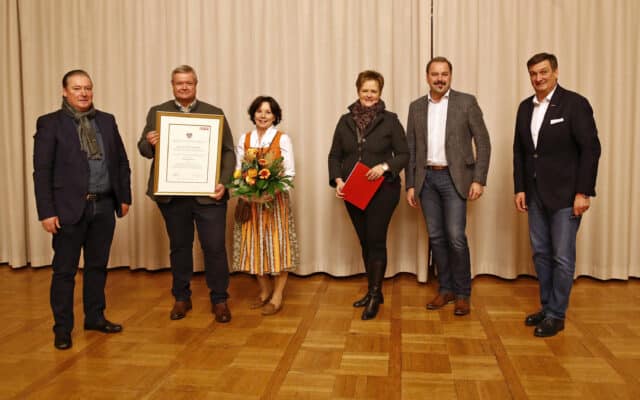 Kom­mer­zi­al­rat-Titel für Wer­ner Blei­ber­ger