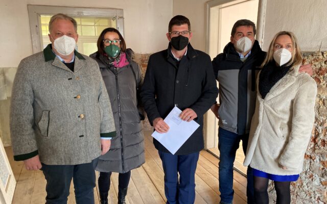 Revi­ta­li­sie­rung der „Platz­brau­er-Behau­sung“ in Feld­kir­chen