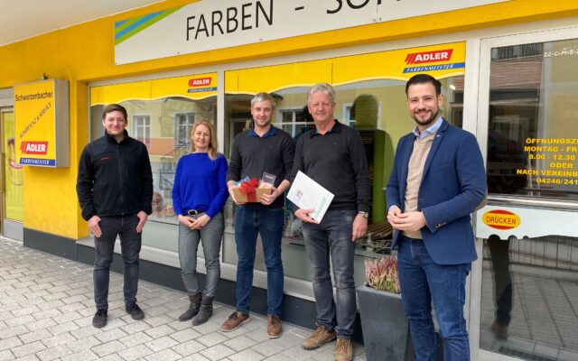Gra­tu­la­ti­on zur Über­ga­be in Tra­di­ti­ons­be­trieb