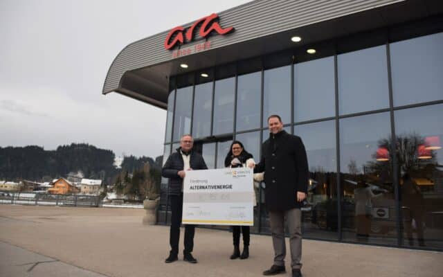 „Ara Shoes“ setzt nach­hal­ti­ge Schrit­te