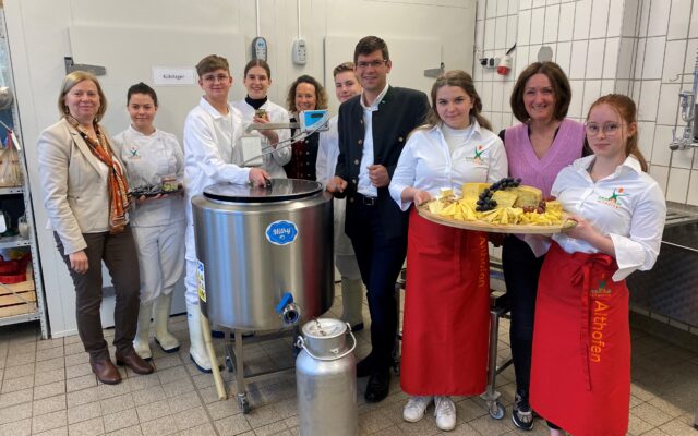 Neu­es Gerät für jun­ge Käse­ken­ner