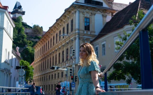 Stu­di­um und Enga­ge­ment gehen Hand in Hand