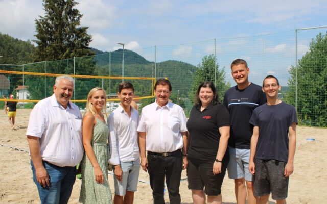 Zwei­tes Beach­vol­ley­ball-Tur­nier der SJG am Klo­pei­ner See