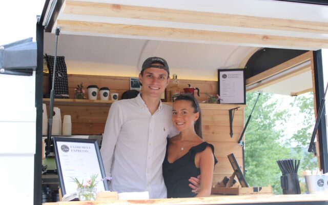 Mit dem „Imbiss-Truck“ in Kärn­ten unter­wegs