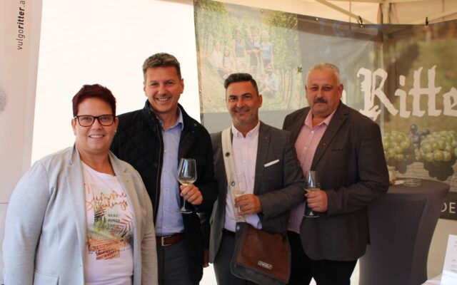 13. Völ­ker­mark­ter „Wine and More“