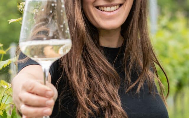 Das heu­ti­ge Wein­fest ist wet­ter­fest!