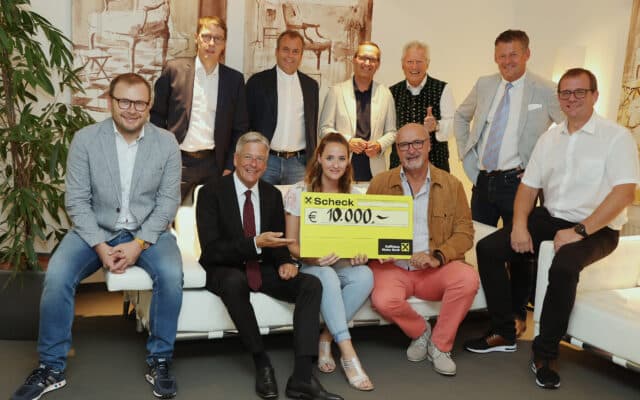 Spen­de für Hoch­was­ser­op­fer ersun­gen