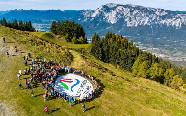 Zehn-Jahr-Jubi­lä­um des Alpe-Adria-Trails gefei­ert!