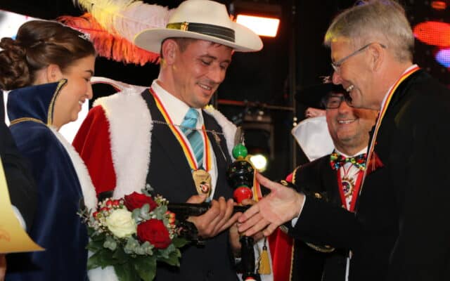Das Lan­des­prin­zen­paar kommt aus Spit­tal!