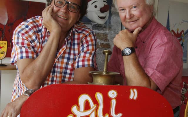 Buch­le­sung mit Ali Tele­s­ko und Arno Wie­der­gut