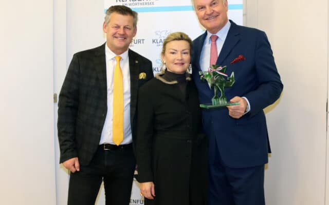 Gläserner Lind­wurm für Andre­as Lech­ner