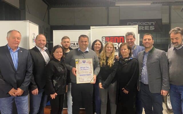Zum Fir­men­ju­bi­lä­um gab es das Stadt­wap­pen