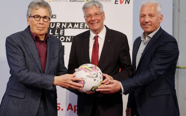 Fuß­ball-Jugend-WM begeis­tert in Kärn­ten