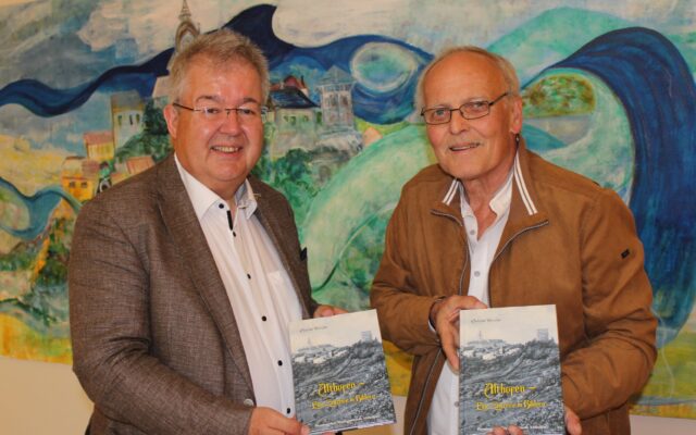 Neu­es Buch the­ma­ti­siert Alt­ho­fens Geschich­te