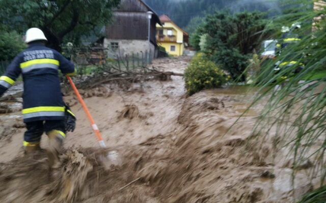 Auf­räum­ar­bei­ten nach dem Unwet­ter