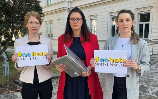 Schul­klas­se für Pro­jekt gegen Hass im Netz gesucht