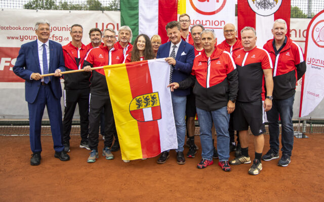 Landeshauptmann Peter Kaiser eröffnete die Tennis-Bundesmeisterschaften der younion-Gewerkschaft.