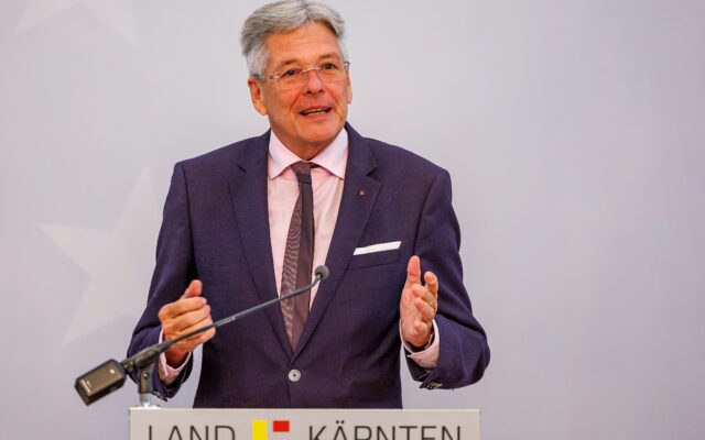 Fer­lach bekommt eine zwei­te Ganz­jah­res-Eis­hal­le