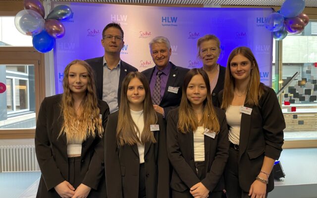 HLW Spit­tal fei­er­te Jubi­lä­um mit “Recrui­ting Day”