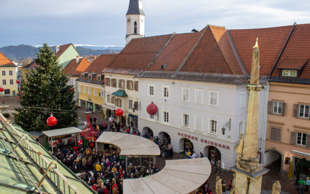 Bür­ger­meis­ter Kul­mer lädt zum Sil­ves­ter­emp­fang