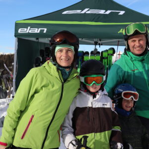 Am Gol­deck: Ein Ski­tag mit der Fami­lie