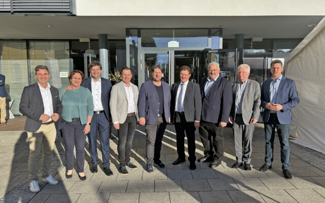 SPÖ Völ­ker­markt lädt zum “Kai­ser­früh­stück”