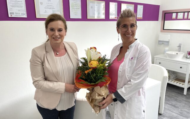 Neue Wahl- und Pri­vat­ärz­tin in Wern­berg