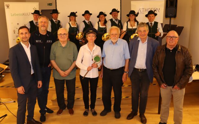 Gurkt­hal­bahn: Span­nen­de Zeit­rei­se auf Schie­nen