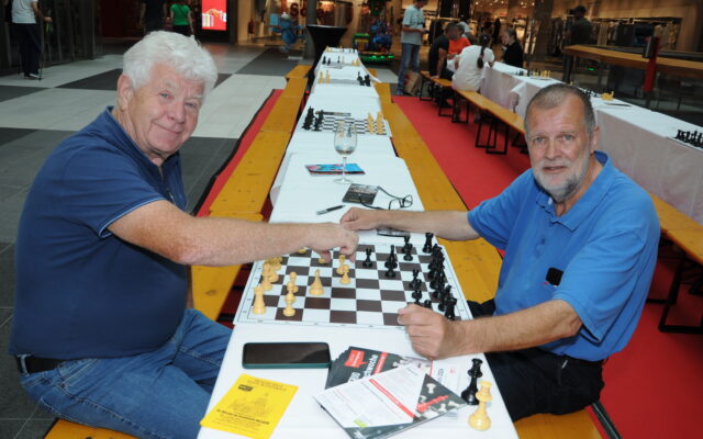 Schach seit sie­ben Jahr­zehn­ten