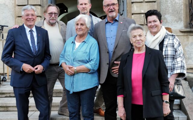 Pic­cot­ti­ni Aus­stel­lung im Schloss Tref­fen eröff­net