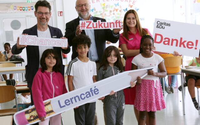 Stadt­wer­ke Kla­gen­furt unter­stüt­zen Cari­tas-Lern­ca­fés