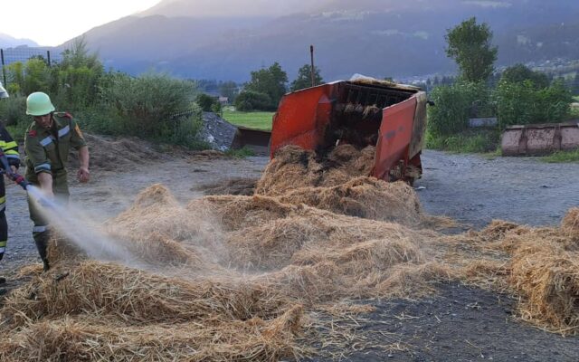 Feu­er­weh­ren ver­hin­der­ten Groß­brand in Dellach/Gailtal