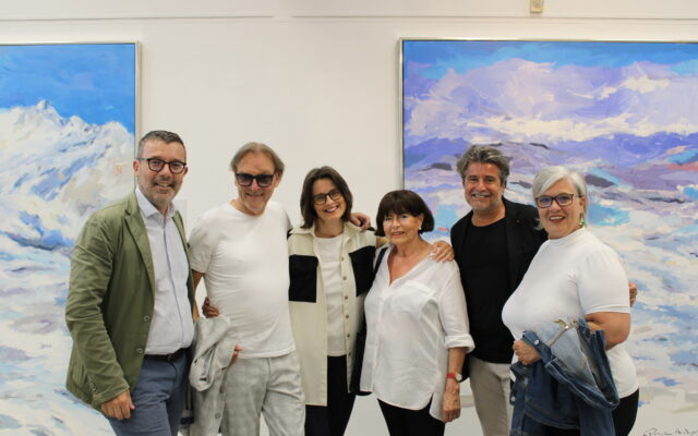 Meis­ter­haf­te Retro­spek­ti­ve von Edwin Wie­ge­le