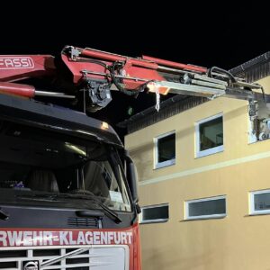 Belastender Einsatz: Verstorbenen aus Wohnung geborgen