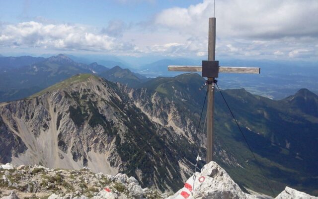 Am Hochstuhl-Klettersteig schwer verletzt