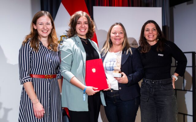 Jugend­preis geht an „open2chat“
