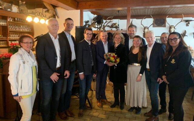 Velden dankt seinen Senioren