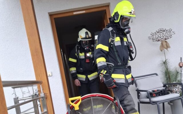 Photovoltaik-Defekt löst Kellerbrand aus