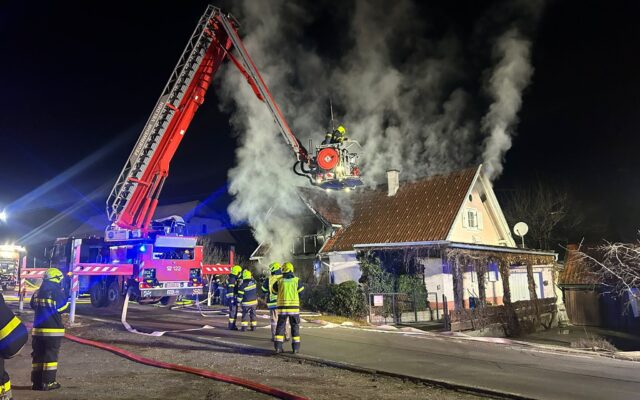 Wohn­haus-Brand in St. Jakob i.R.