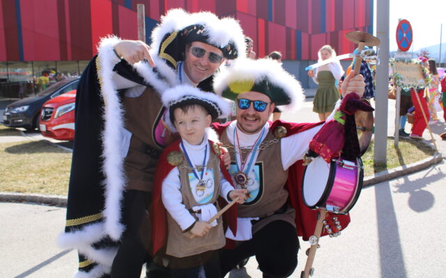 Kunterbunter Fasching in St. Veit