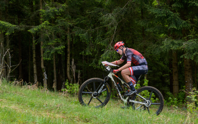 Georg Koff­ler kämpft bei MTBO-EM in Litau­en